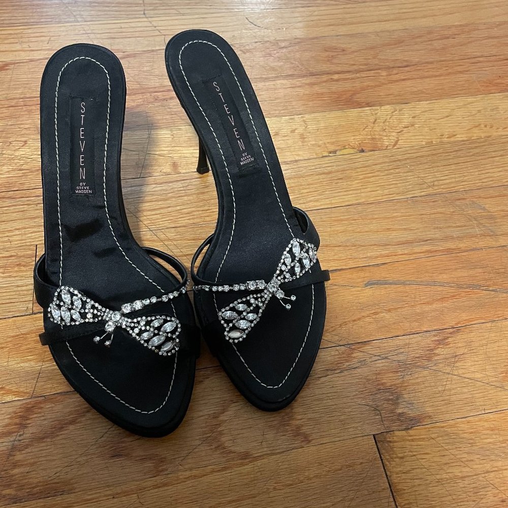 Steve Madden open toed heels (8 1/2 M)